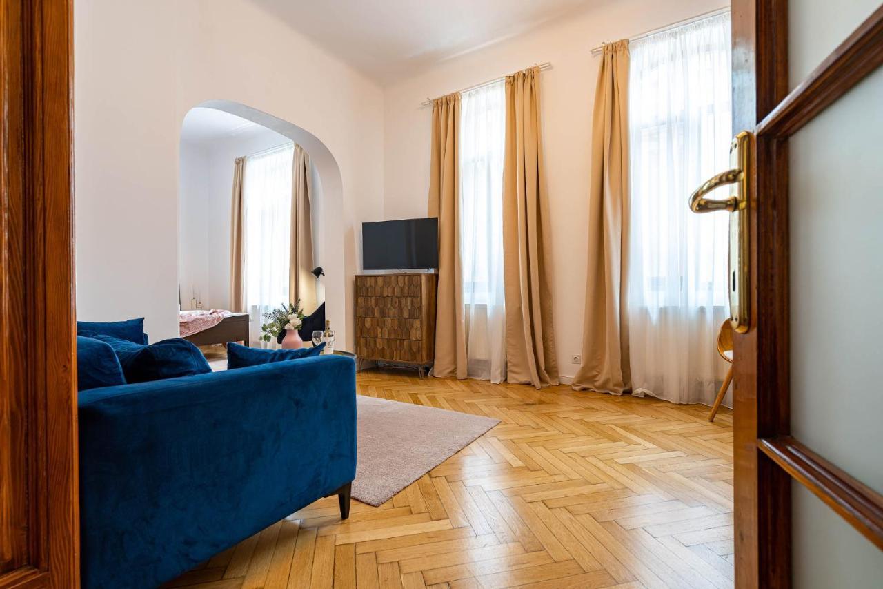 2Br Blue Cloud In The Centre Apartment Bucharest Exterior photo